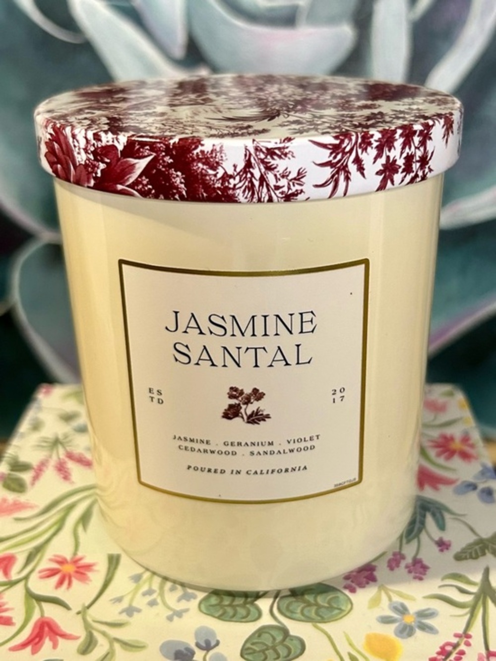 Leoben Company Jasmine Santal Scented Candle